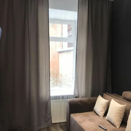 Modern Apartment Lviv Exterior photo